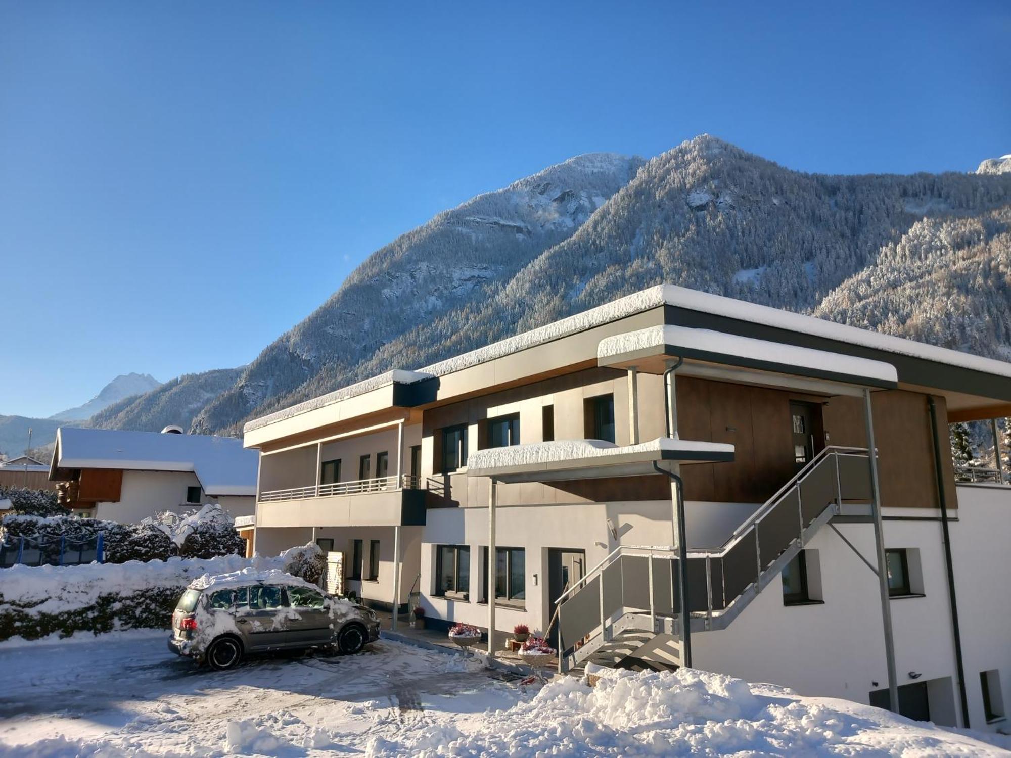 Myhome Apartments Umhausen Eksteriør billede